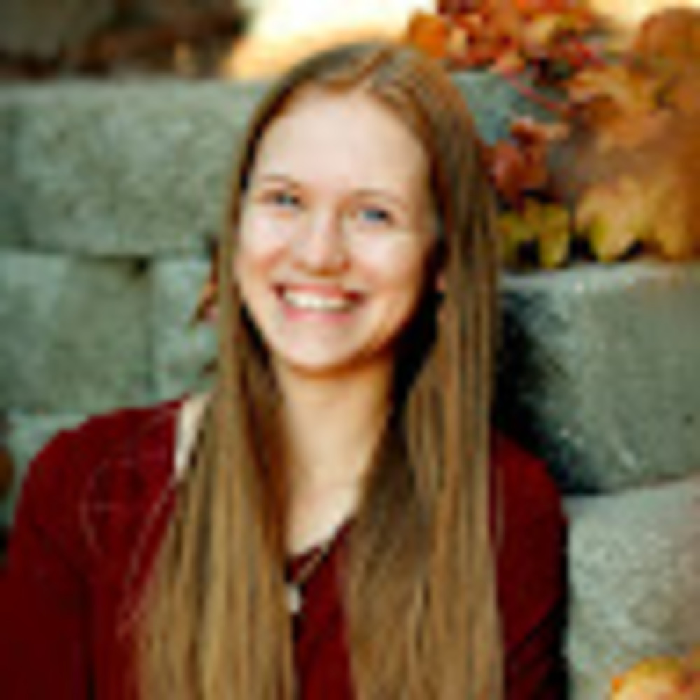 Meet your Posher, Hannah